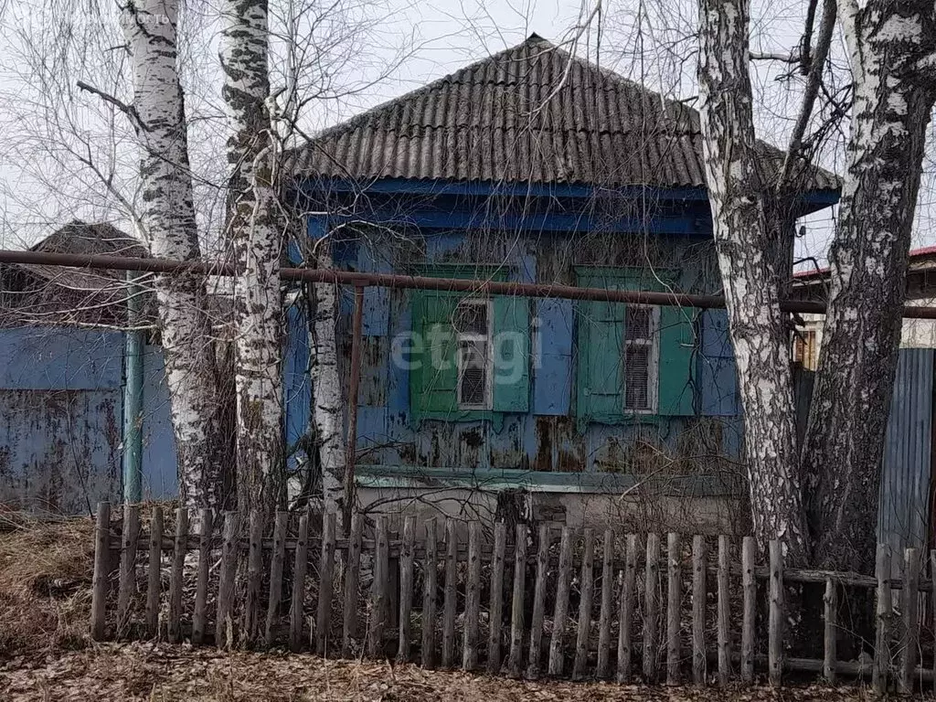 Дом в Балашовский район, рабочий посёлок Пинеровка, улица Луначарского ... - Фото 0