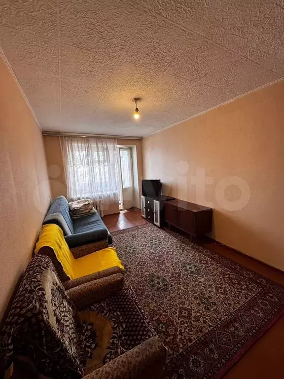 1-к. квартира, 32 м, 7/9 эт. - Фото 0