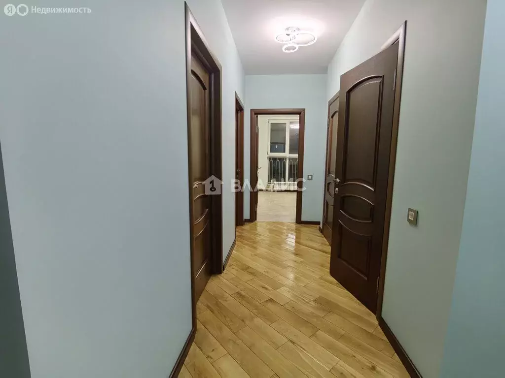 3-комнатная квартира: Белгород, улица Попова, 37Г (73 м) - Фото 1