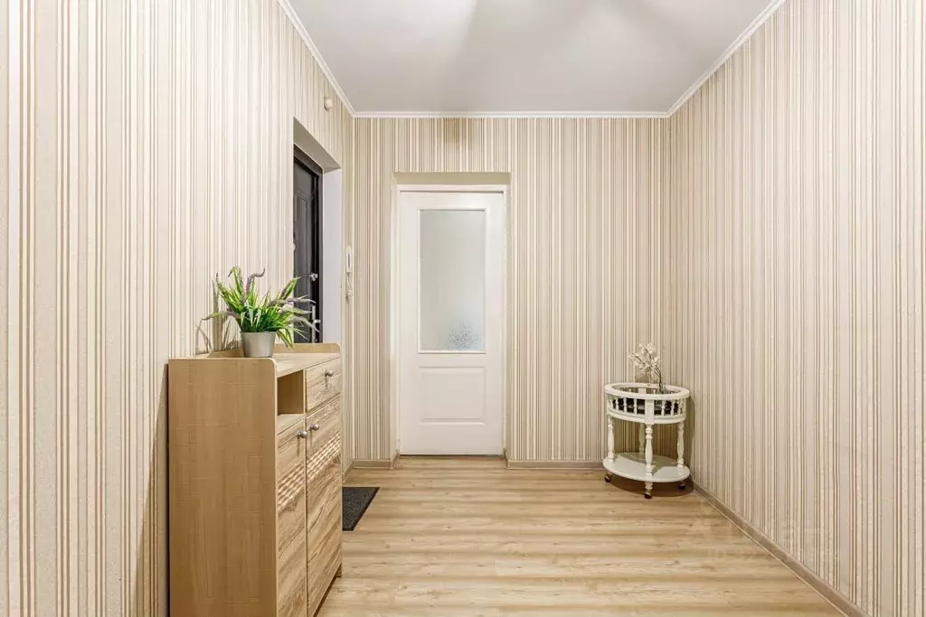 2-к кв. Краснодарский край, Краснодар ул. Имени Калинина, 13к60 (62.0 ... - Фото 2