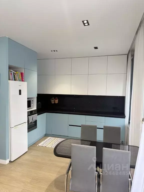 3-к кв. Красноярский край, Красноярск ул. 78-й Добровольческой ... - Фото 1