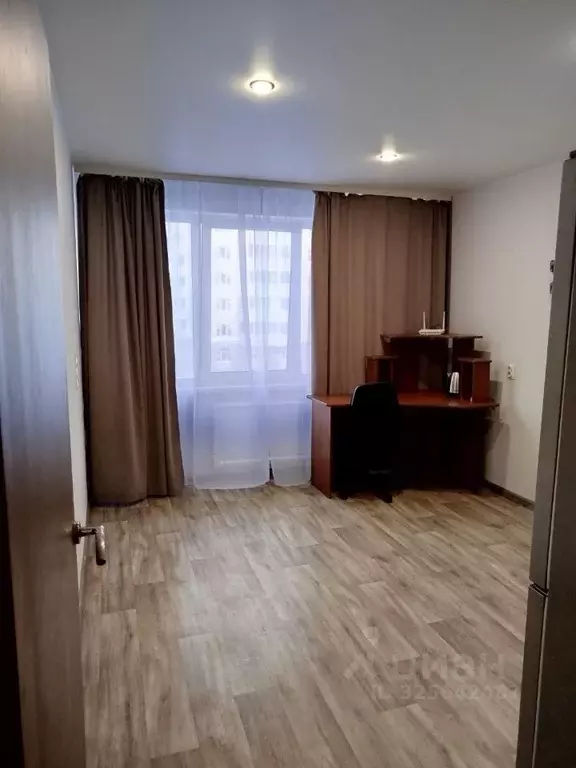 Комната Санкт-Петербург ул. Есенина, 14К2 (13.1 м) - Фото 1