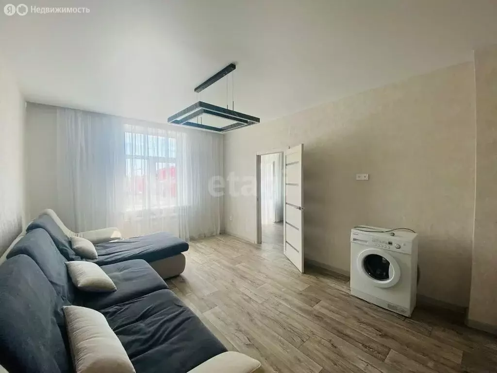 4-комнатная квартира: Стерлитамак, Социалистическая улица, 13 (85.2 м) - Фото 1
