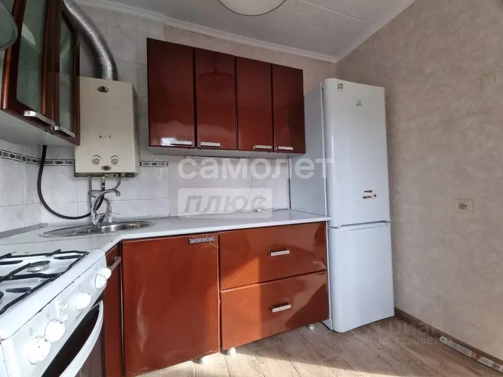 3-к кв. Краснодарский край, Туапсе ул. Ленина, 10 (42.7 м) - Фото 2