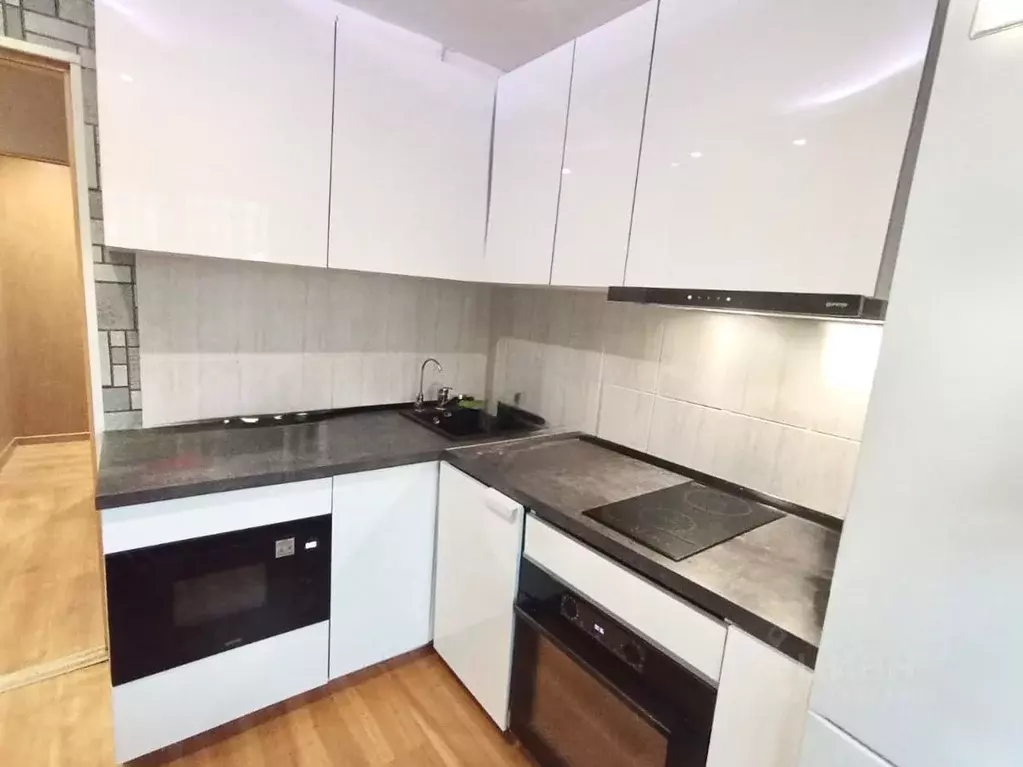 2-к кв. Красноярский край, Красноярск Кольцевая ул., 18 (49.0 м) - Фото 1