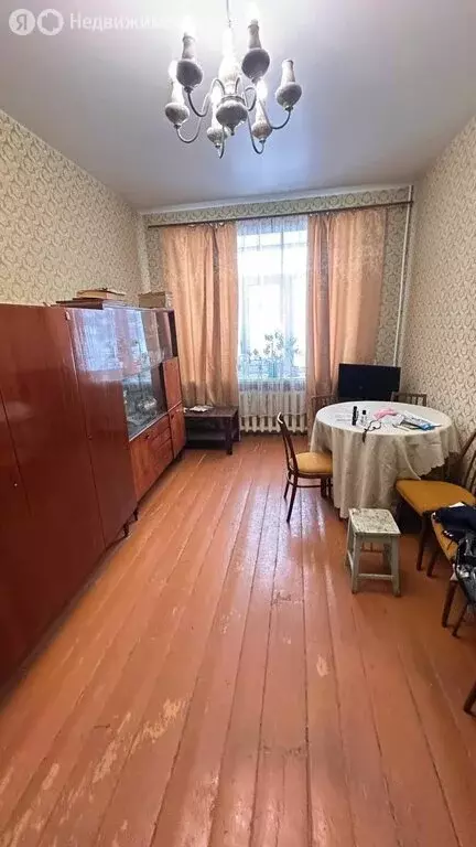 3-комнатная квартира: Зеленодольск, улица Ленина, 21 (72.9 м) - Фото 2