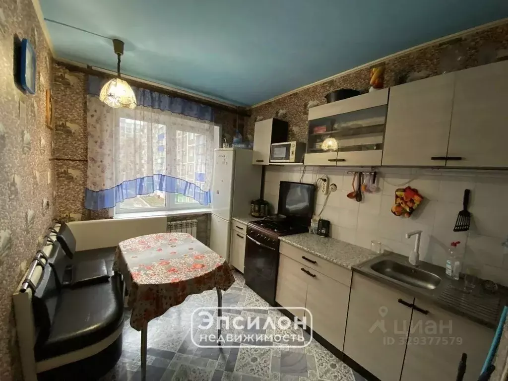 3-к кв. Курская область, Курск ул. Косухина, 43 (61.0 м) - Фото 2