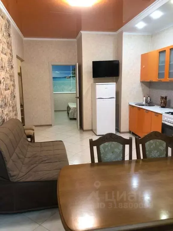 1-к кв. Краснодарский край, Геленджик ул. Южная, 35/1 (43.0 м) - Фото 0