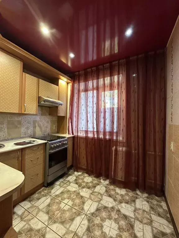 2-к кв. Псковская область, Псков Октябрьский просп., 33А (41.6 м) - Фото 1