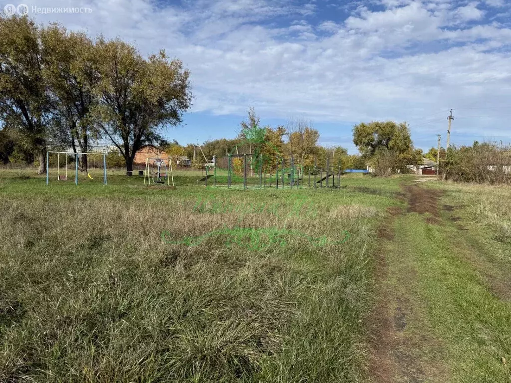 Дом в Тимашевский район, Поселковое сельское поселение, посёлок ... - Фото 1