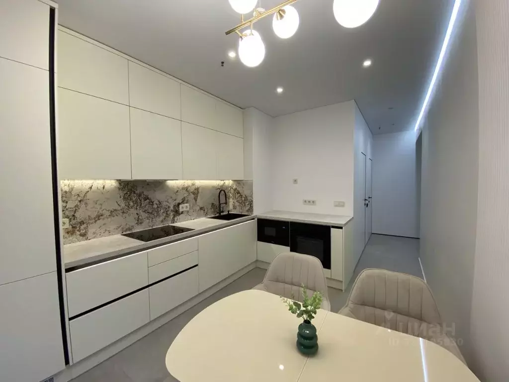 2-к кв. Москва Внуковское поселение, ул. Летчика Ульянина, 7 (57.5 м) - Фото 1