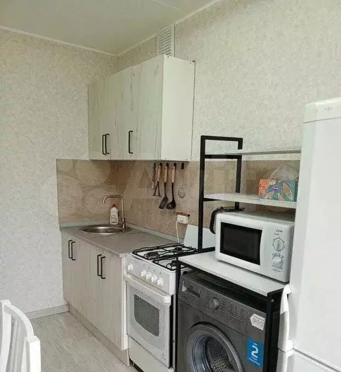 1-к. квартира, 40 м, 7/9 эт. - Фото 0