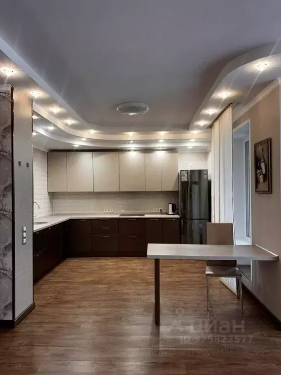 2-к кв. Хакасия, Абакан просп. Дружбы Народов, 43 (83.3 м) - Фото 1