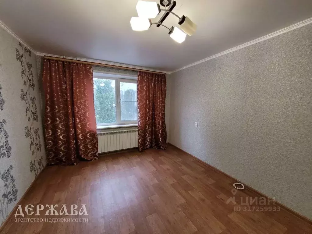 1-к кв. Белгородская область, Старый Оскол Макаренко мкр, 22к1 (39.0 ... - Фото 0