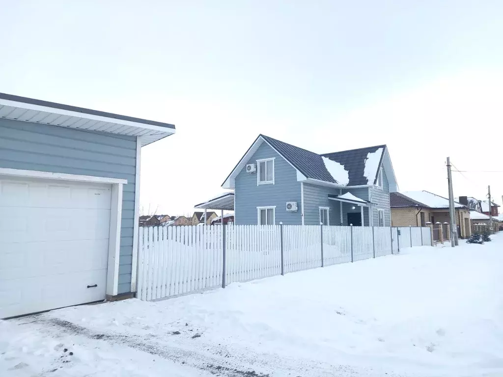 Дом в Оренбургская область, Оренбургский район, пос. Весенний, ... - Фото 1