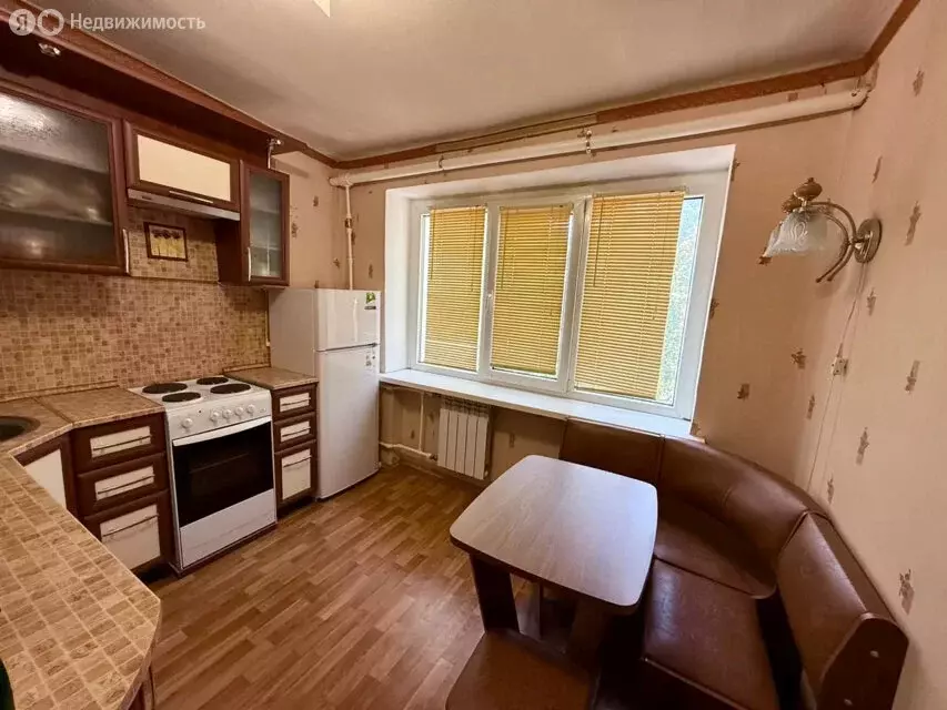 1-комнатная квартира: Таганрог, улица Пальмиро Тольятти, 42-3 (33 м) - Фото 0