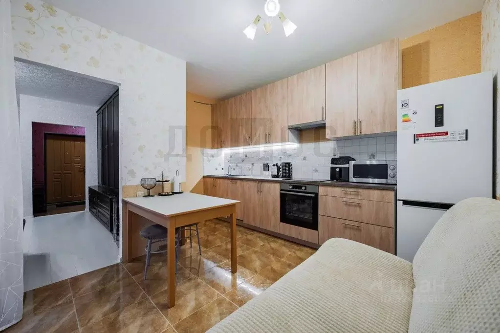 1-к кв. Свердловская область, Екатеринбург ул. Татищева, 92 (44.0 м) - Фото 1