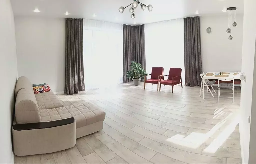 Дом в Крым, Симферопольский район, Добровское с/пос, с. Краснолесье ... - Фото 1