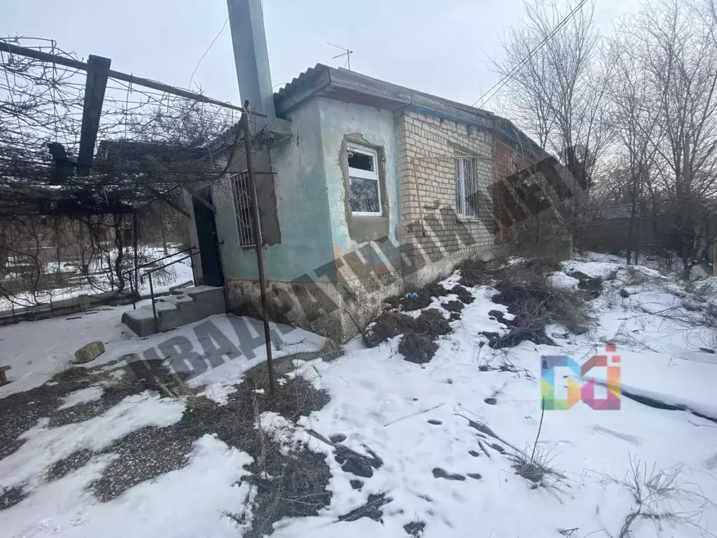 Дом в Калмыкия, Элиста ул. Кирова, 68А (61 м) - Фото 1