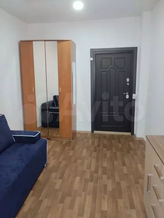 Комната 17 м в 3-к., 2/3 эт. - Фото 1