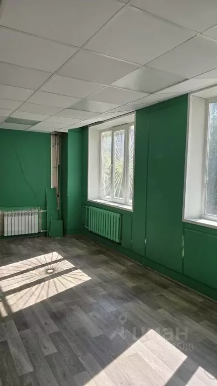 Помещение свободного назначения в Орловская область, Орел ул. 8 Марта, ... - Фото 1
