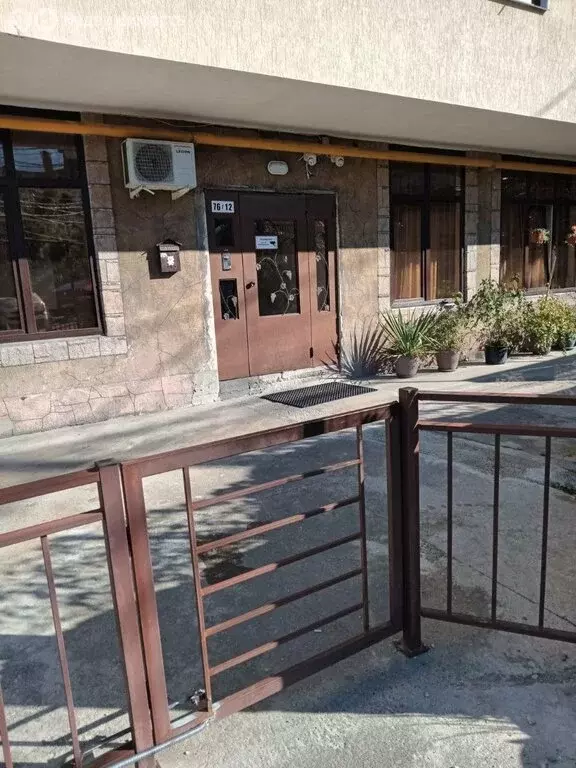 1-комнатная квартира: Сочи, Транспортная улица, 76/12 (35 м) - Фото 0