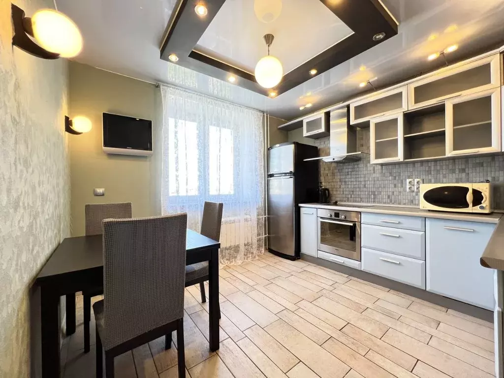 2-к кв. Санкт-Петербург просп. Солидарности, 14к1 (56.0 м) - Фото 1