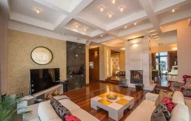 Дом в Ленинградская область, Всеволожский район, Бугровское городское ... - Фото 2