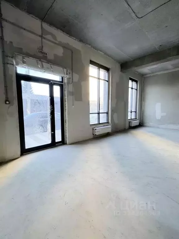 Помещение свободного назначения в Алтайский край, Барнаул просп. ... - Фото 2