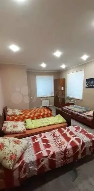 3-к. квартира, 70м, 2/5эт. - Фото 1