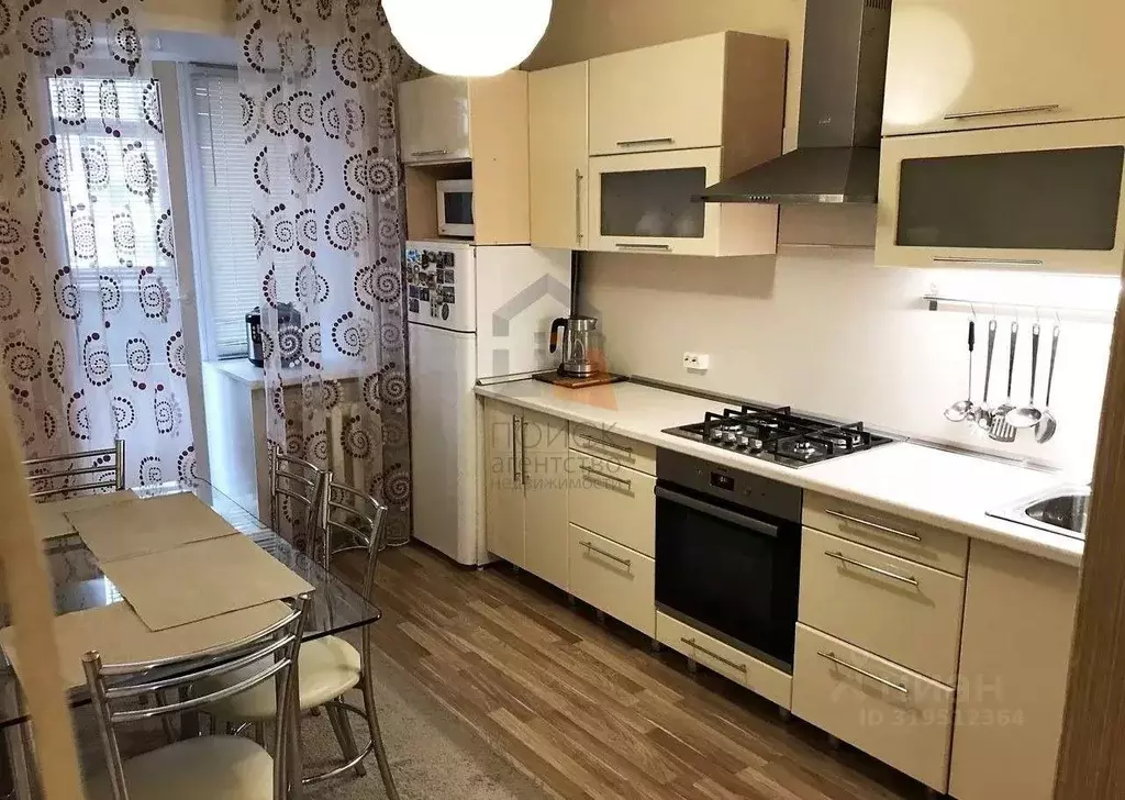 1-к кв. Татарстан, Казань ул. Юлиуса Фучика, 82 (40.0 м) - Фото 1