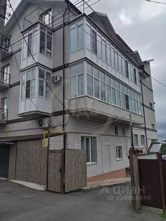 4-к кв. Курская область, Курск Семеновская ул., 44 (83.0 м) - Фото 1