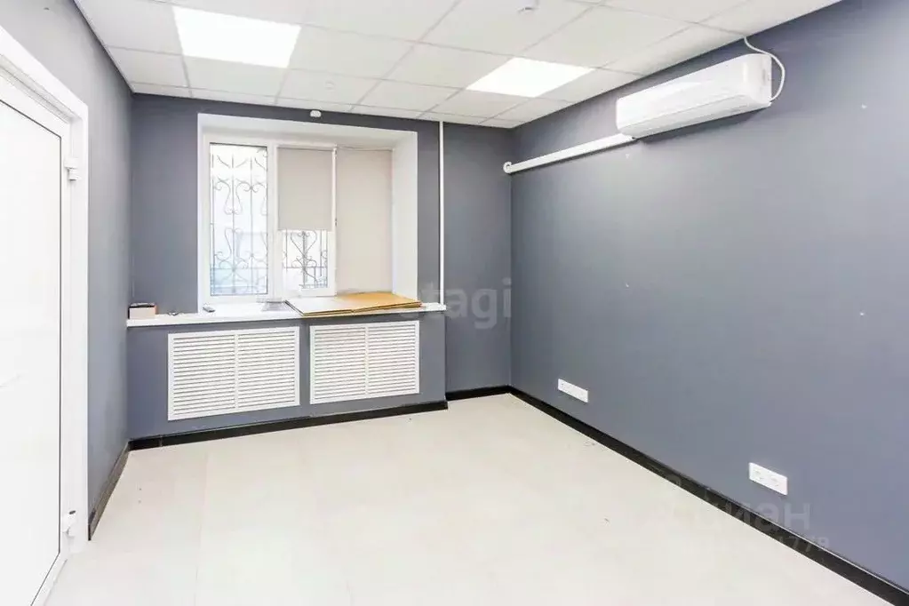 Офис в Тюменская область, Тюмень ул. Московский Тракт, 179к2 (53 м) - Фото 1