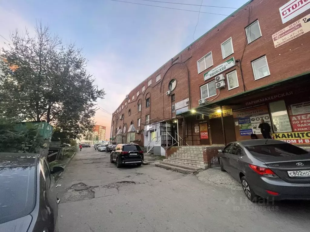 Помещение свободного назначения в Самарская область, Тольятти ул. Льва ... - Фото 1