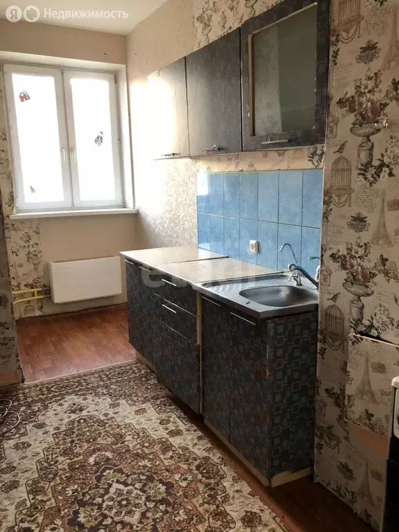 1-комнатная квартира: Тюмень, улица Станислава Карнацевича, 3 (42.9 м) - Фото 2