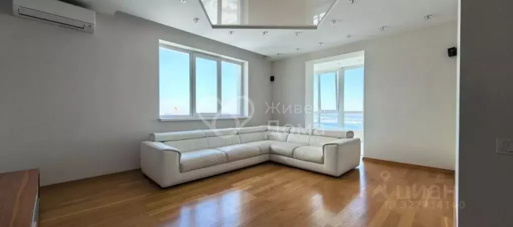 3-к кв. Волгоградская область, Волгоград ул. Глазкова, 1 (129.6 м) - Фото 2