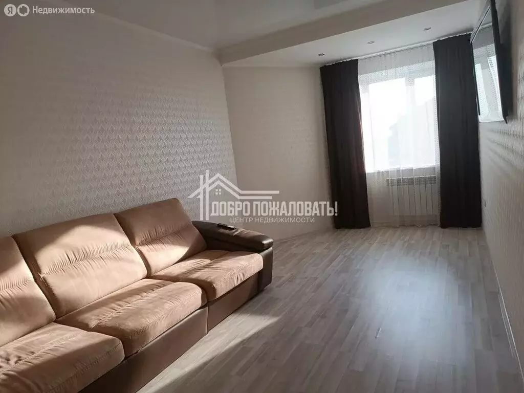 2-комнатная квартира: Абакан, проспект Дружбы Народов, 49А (65.4 м) - Фото 1