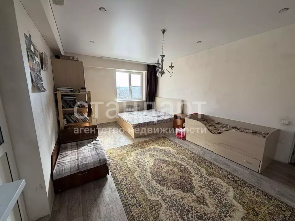 2-к кв. Ставропольский край, Ессентуки ул. Артема Сергеева (71.6 м) - Фото 1