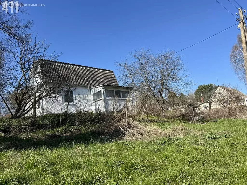 Дом в Орловский муниципальный округ, деревня Болотово, Мезенская ... - Фото 1