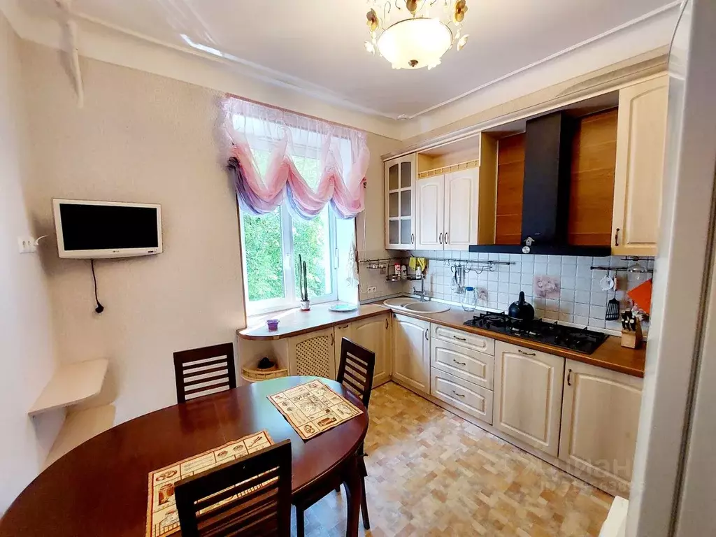 3-к кв. Санкт-Петербург Большеохтинский просп., 33к1 (83.8 м) - Фото 1