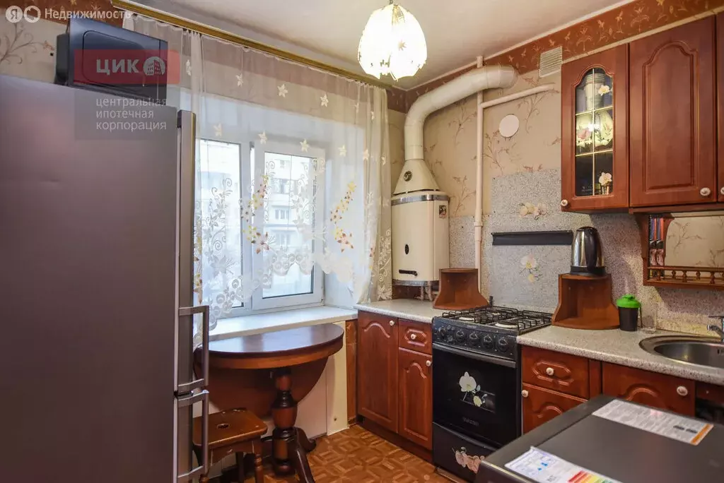 2-комнатная квартира: Рязань, улица Циолковского, 16 (42 м) - Фото 1