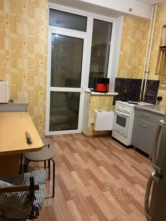 2-к кв. Пермский край, Пермь ул. Чернышевского, 17А (57.0 м) - Фото 0