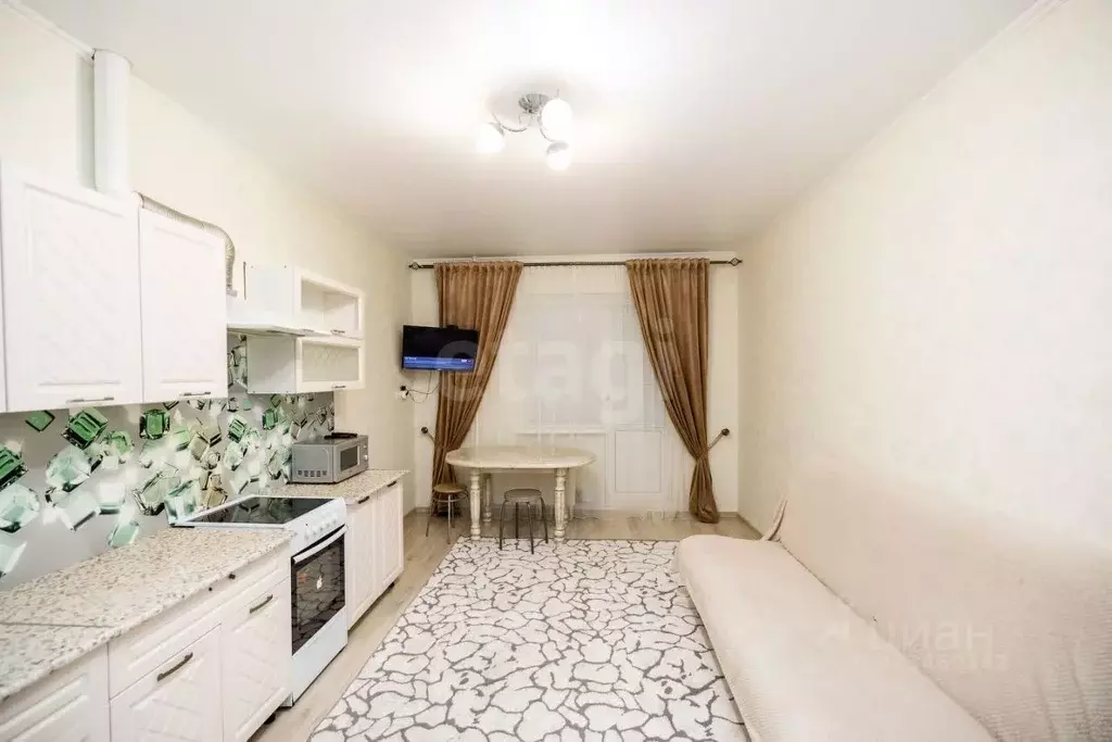 1-к кв. Ханты-Мансийский АО, Сургут ул. Александра Усольцева, 26 (45.5 ... - Фото 1