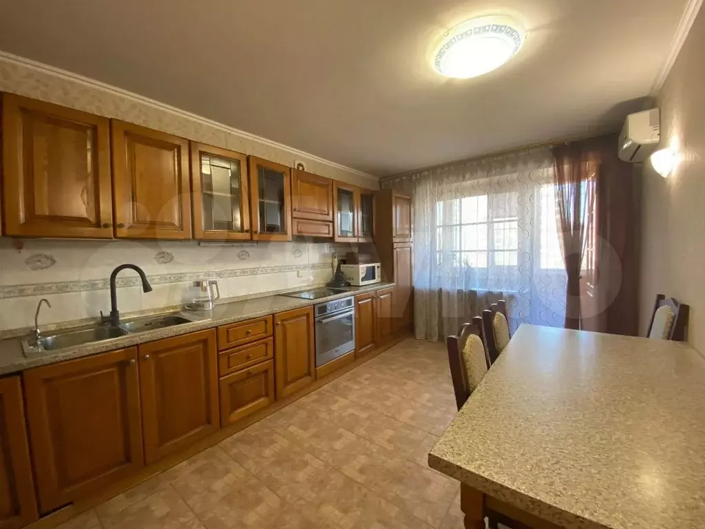2-к. квартира, 75 м, 4/9 эт. - Фото 0