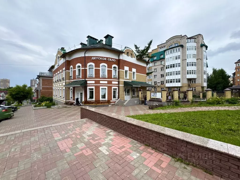 3-к кв. Кировская область, Киров ул. Никитская, 117А (104.5 м) - Фото 2