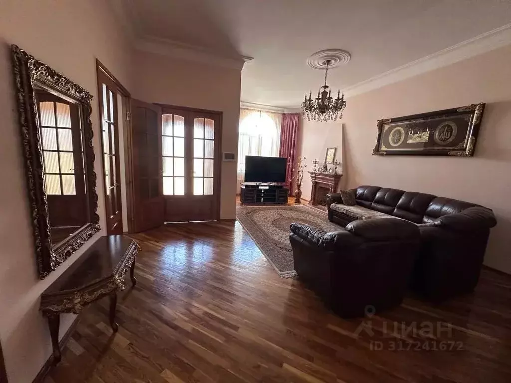 Дом в Дагестан, Избербаш Комсомольская ул., 3А (140 м) - Фото 1