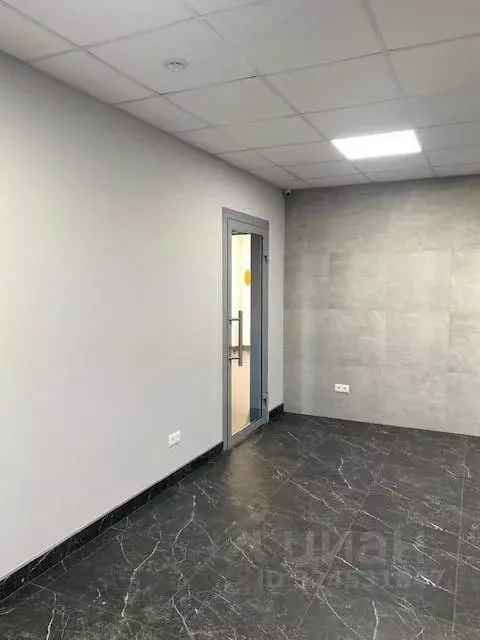 Помещение свободного назначения в Красноярский край, Красноярск ... - Фото 1