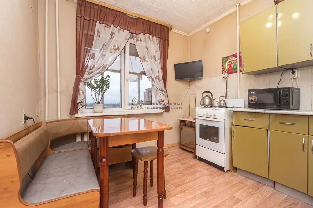 1-к. квартира, 39 м, 8/9 эт. - Фото 1
