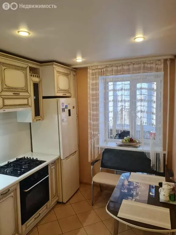 2-комнатная квартира: Великий Новгород, Большая Московская улица, ... - Фото 1