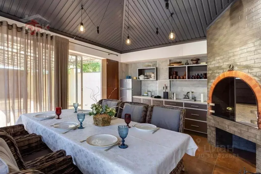 Дом в Крым, Евпатория городской округ, Заозерное пгт ул. Аллея Дружбы ... - Фото 1